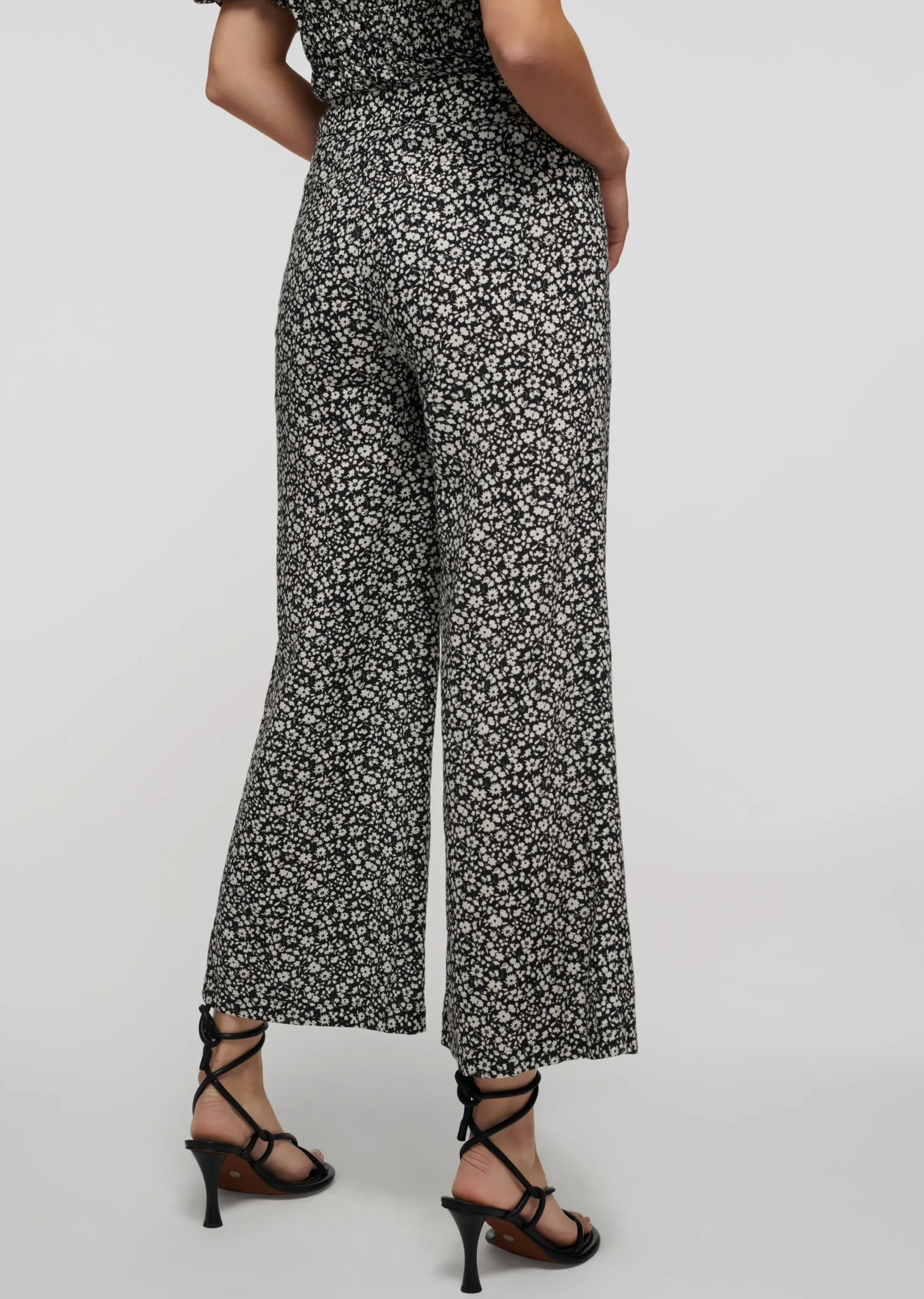 Derek Lam -Moad Wide Leg Flare Pants Black-White