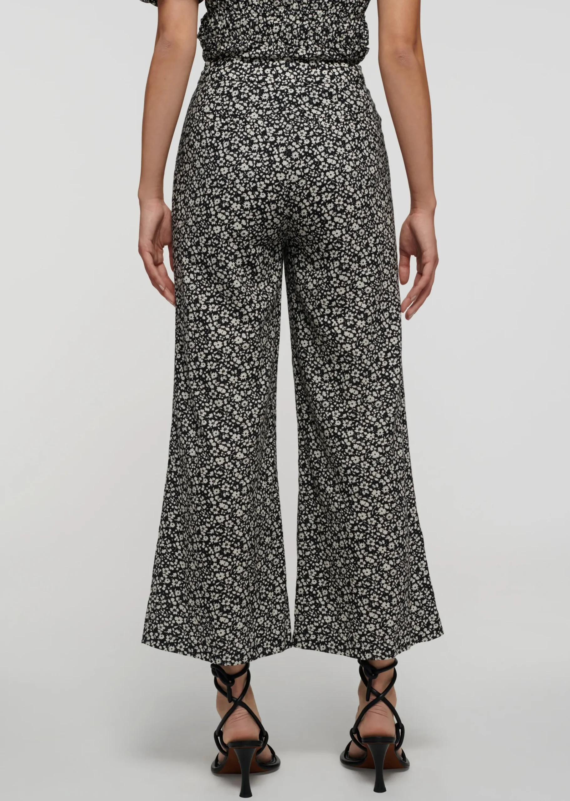 Derek Lam -Moad Wide Leg Flare Pants Black-White